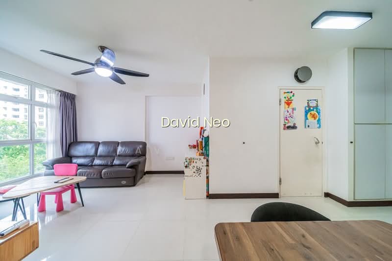 288C COMPASSVALE CRESCENT photo 2