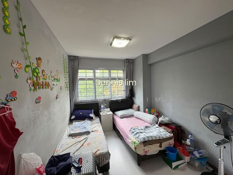 463B SEMBAWANG DRIVE photo 4