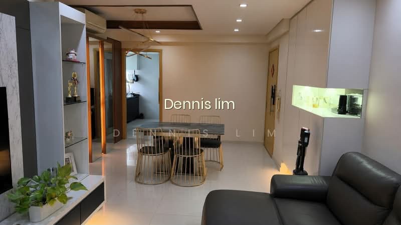 ESPARINA RESIDENCES image 1 of 9