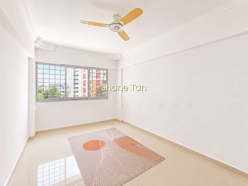 334 HOUGANG AVENUE 5 image 1 of 10