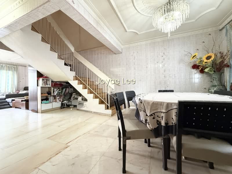 407 JURONG WEST STREET 42 photo 2