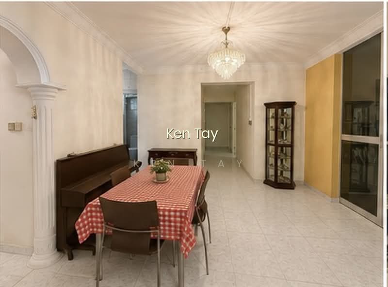 230F TAMPINES STREET 24 photo 3