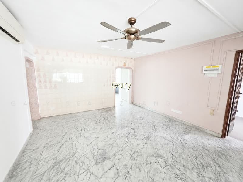 179 ANG MO KIO AVENUE 5 photo 2