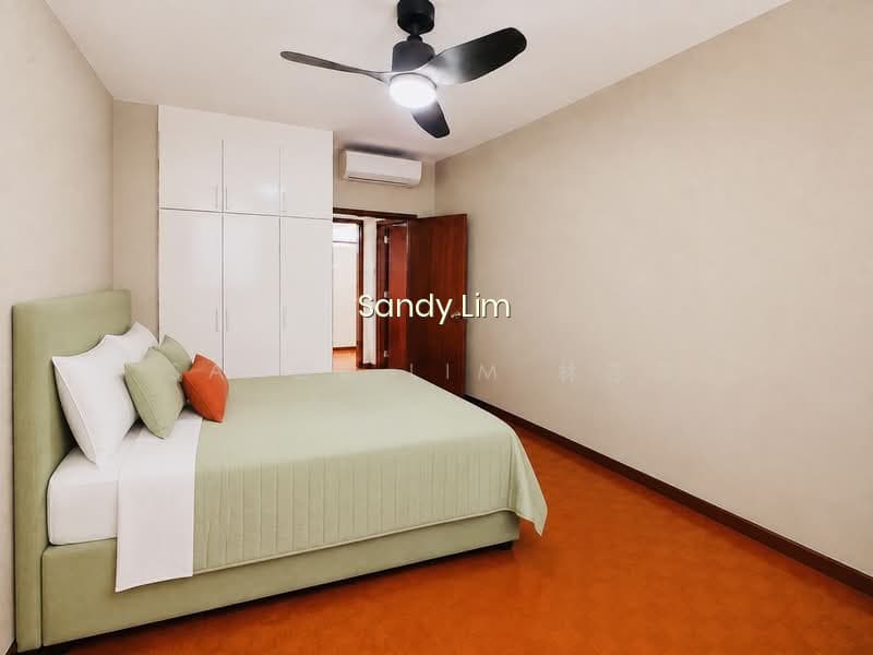 LA CASA photo 6