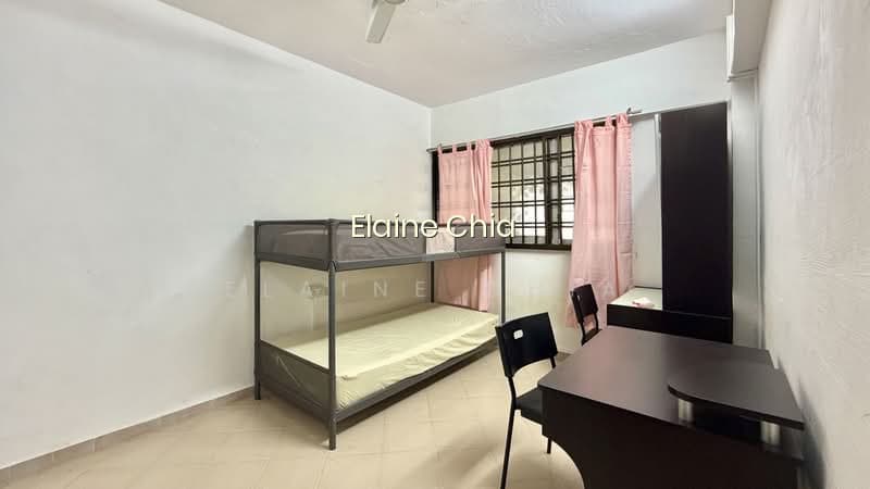 261 TAMPINES STREET 21 image 1 of 9