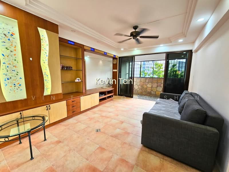 731 TAMPINES STREET 71 photo 2