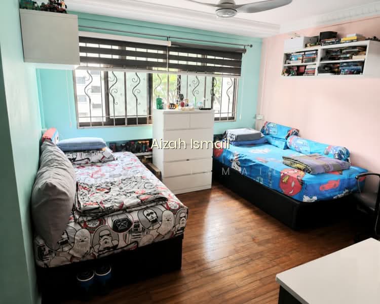 648 WOODLANDS RING ROAD photo 5