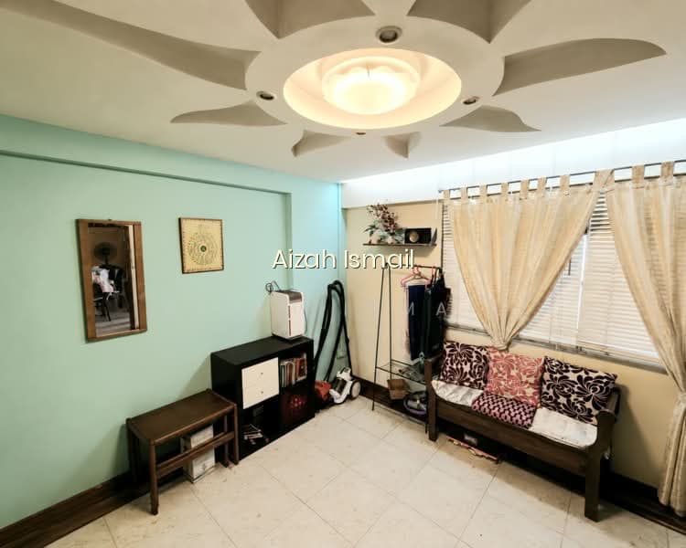 648 WOODLANDS RING ROAD photo 6