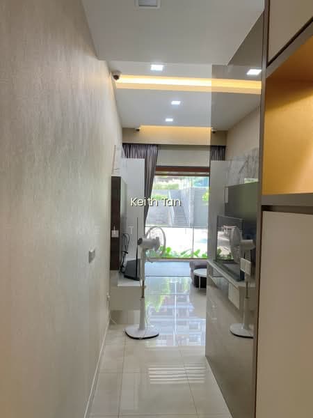JEWEL @ BUANGKOK photo 6