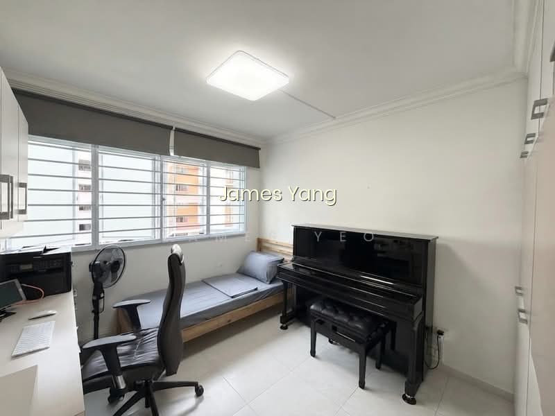 334 HOUGANG AVENUE 5 photo 4