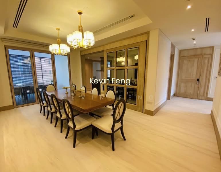 THE RITZ-CARLTON RESIDENCES