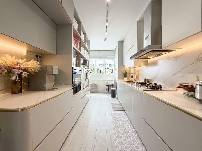 883 TAMPINES STREET 84 photo 2
