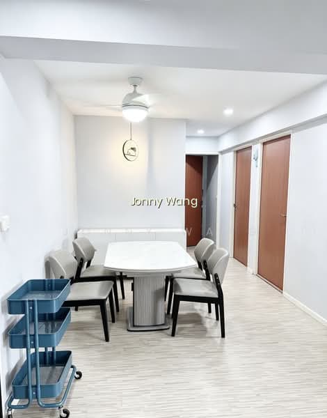783A WOODLANDS RISE photo 3