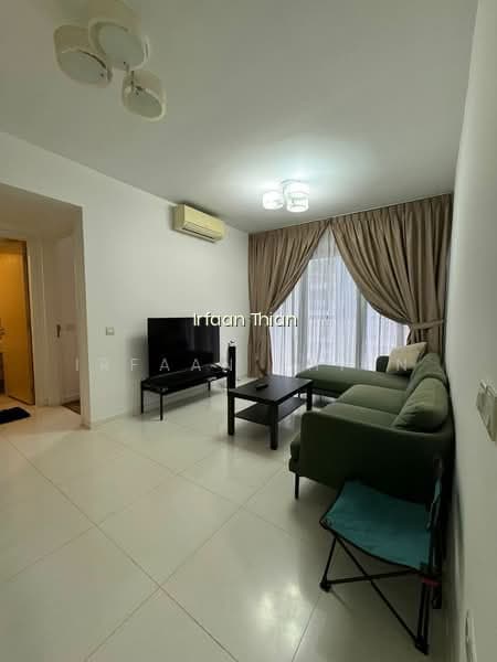 THE LAKEFRONT RESIDENCES photo 4