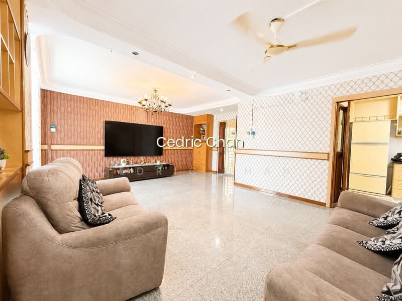 262A COMPASSVALE STREET image 1 of 10