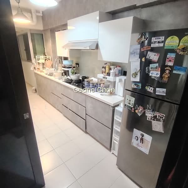 271D PUNGGOL WALK image 1 of 8