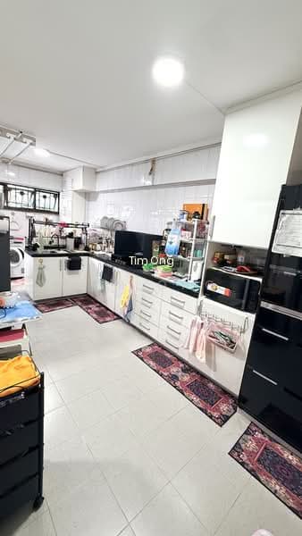 253 COMPASSVALE STREET photo 3