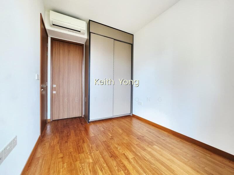 STIRLING RESIDENCES 4