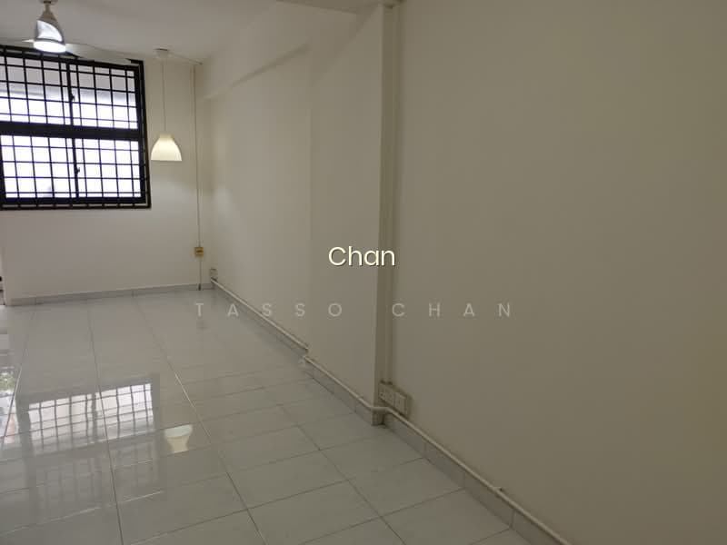 187 BOON LAY AVENUE image 1 of 6