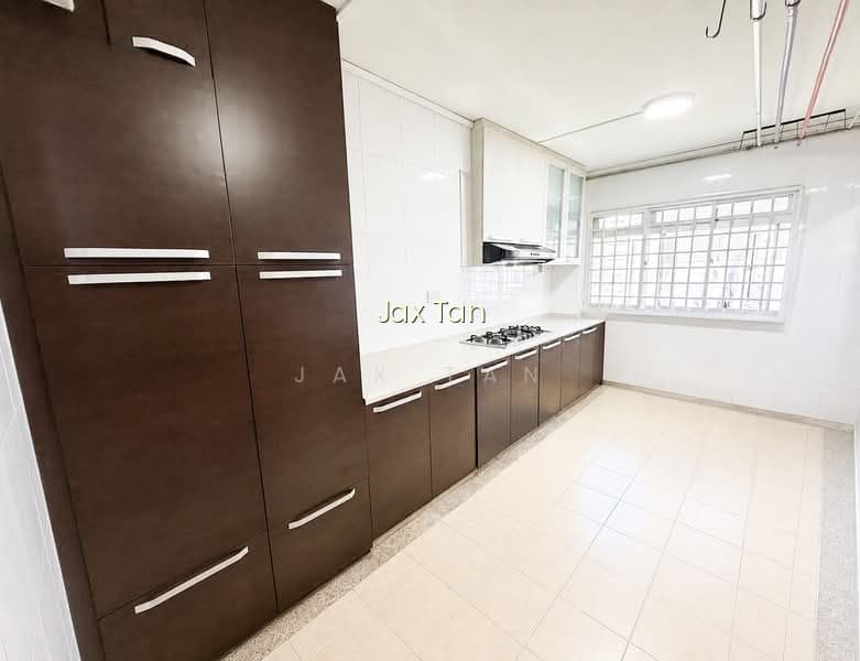 842 JURONG WEST STREET 81 photo 4
