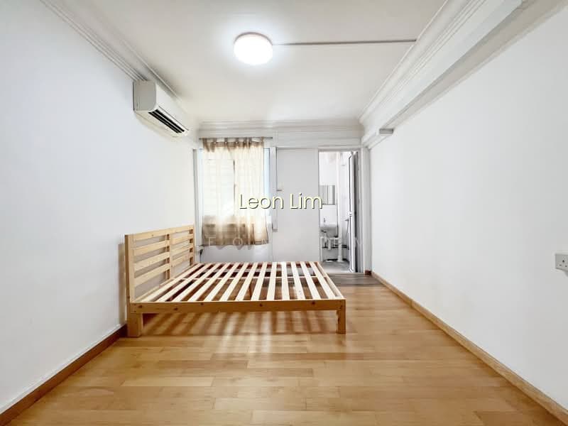 154 ANG MO KIO AVENUE 5 image 1 of 5