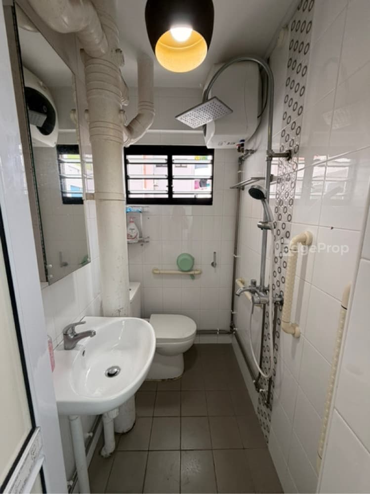 639 YISHUN STREET 61 photo 4
