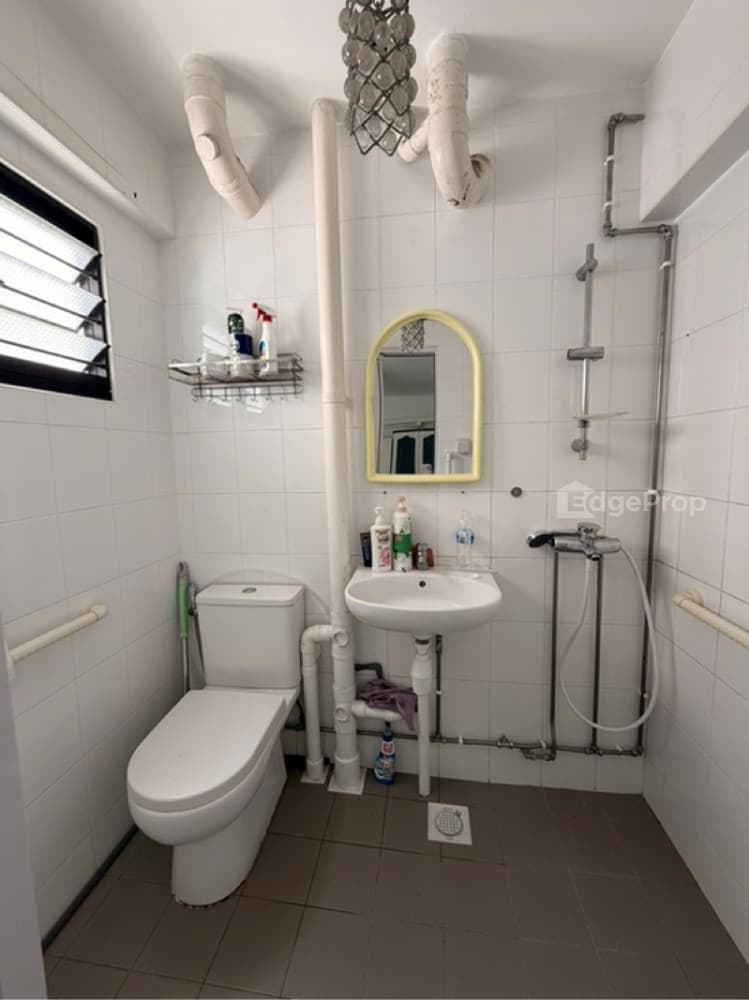 639 YISHUN STREET 61 photo 6