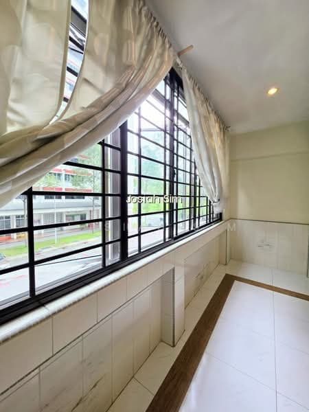 405 JURONG WEST STREET 42 photo 2