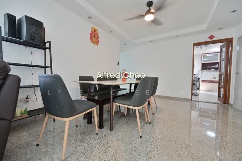 128B PUNGGOL FIELD WALK photo 5