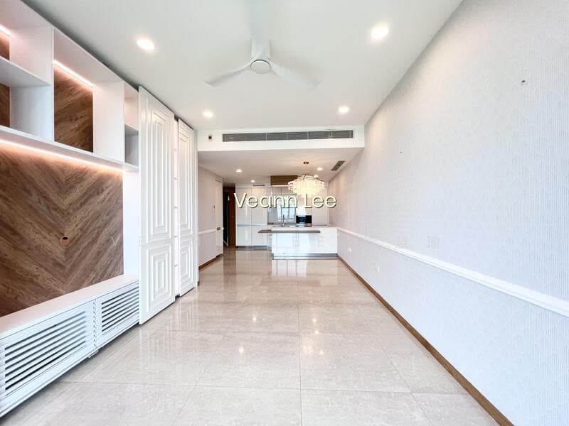 MARINA ONE RESIDENCES image 1 of 10