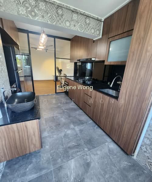 416 PANDAN GARDENS photo 4