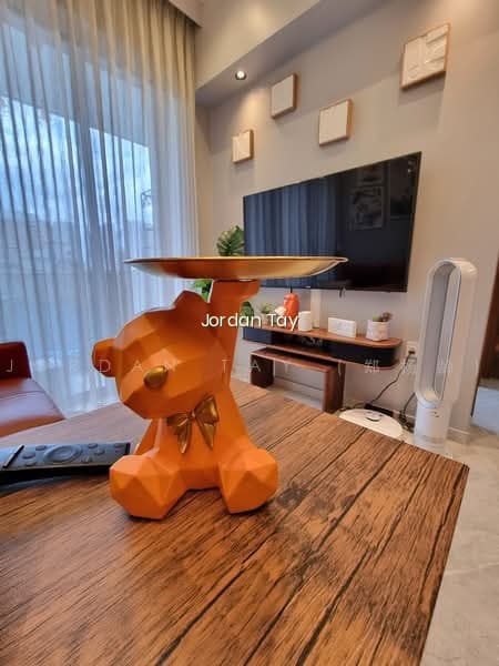 STIRLING RESIDENCES photo 2