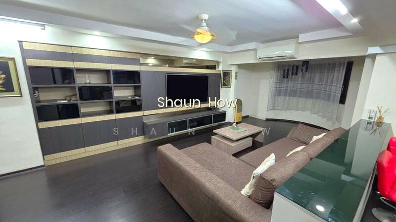 681 CHOA CHU KANG CRESCENT image 1 of 8