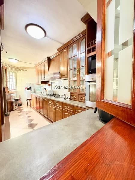 498A TAMPINES STREET 45 photo 5