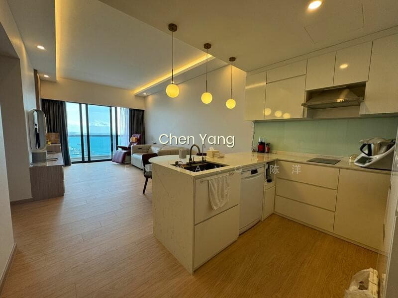 MARINA BAY RESIDENCES image 1 of 6