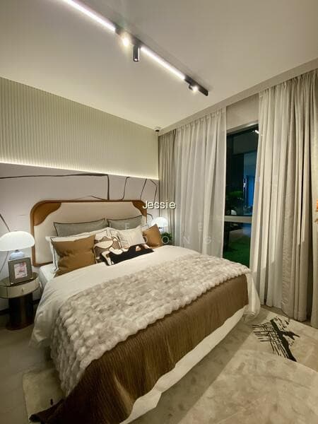 UPPERHOUSE AT ORCHARD BOULEVARD image 1 of 10