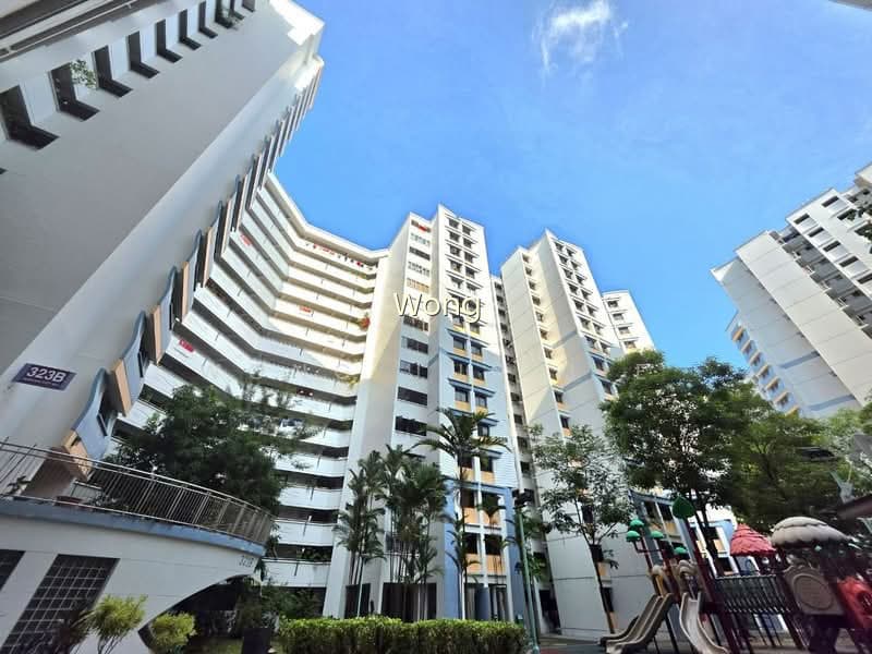 323B SENGKANG EAST WAY image 1 of 10