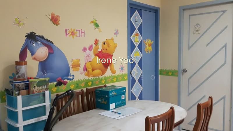 385 TAMPINES STREET 32 photo 3