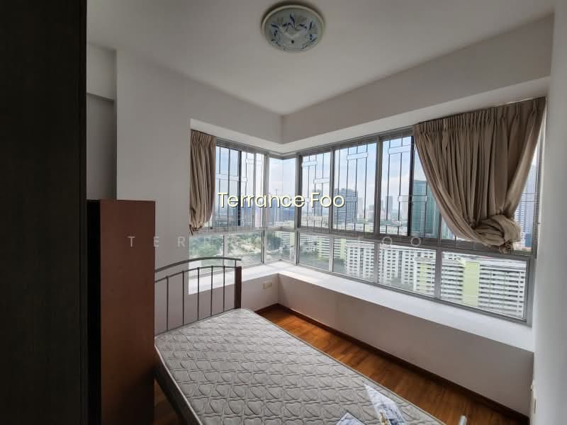 THE PARC CONDOMINIUM photo 3