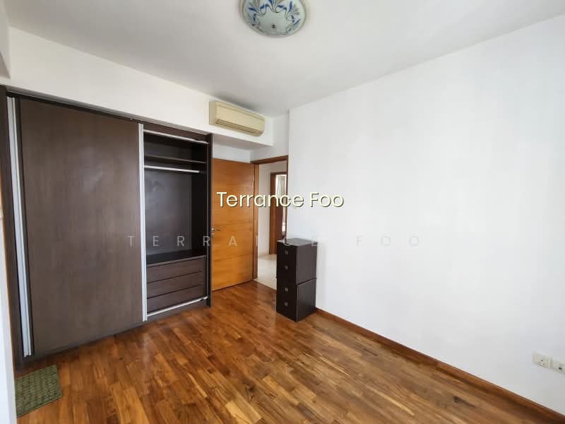 THE PARC CONDOMINIUM photo 6