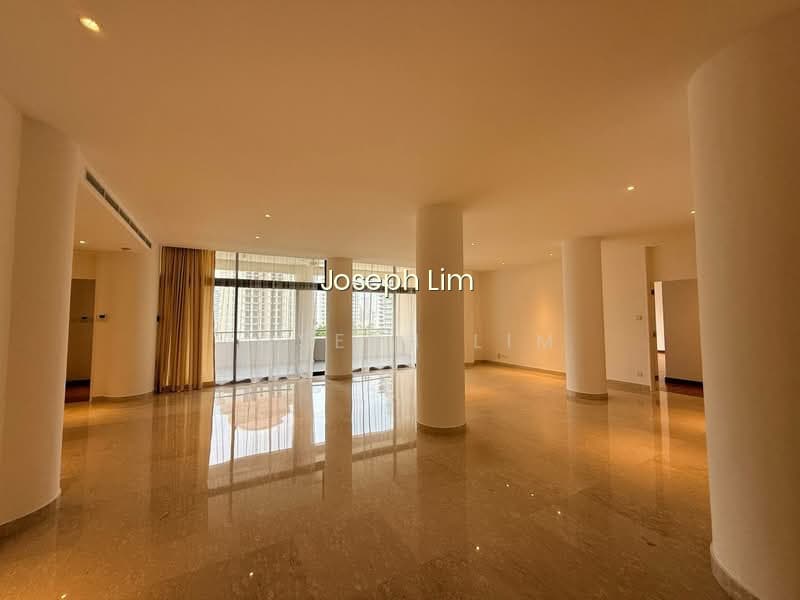 THE COLONNADE photo 3