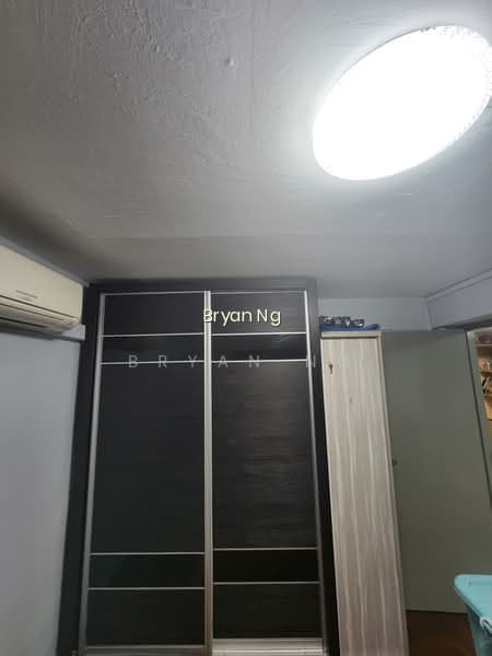 64 KALLANG BAHRU photo 2