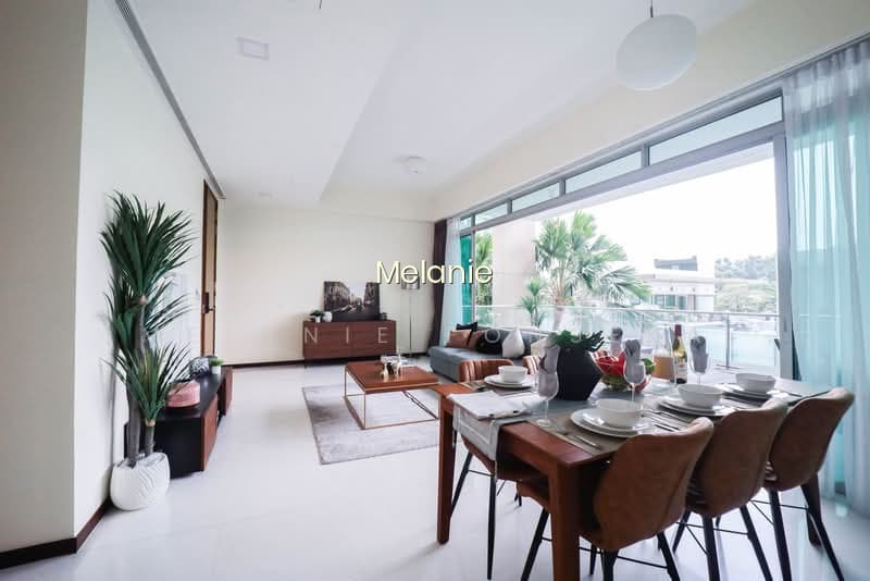 RESIDENCES @ EMERALD HILL photo 4