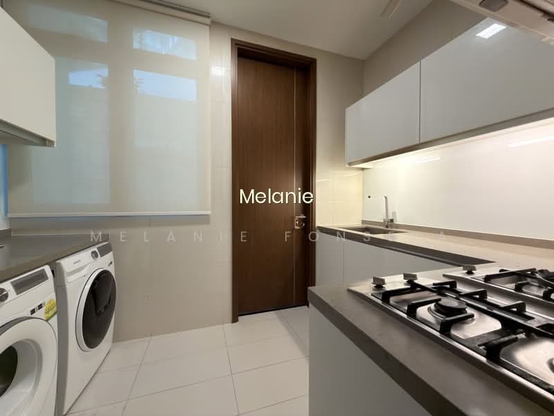 RESIDENCES @ EMERALD HILL photo 4