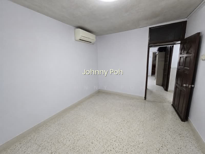319 ANG MO KIO AVENUE 1 photo 4