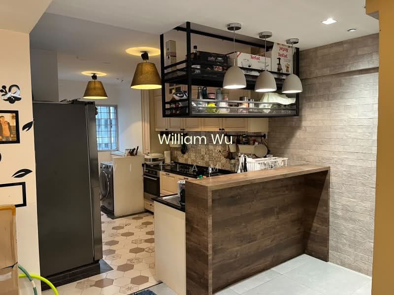 408 HOUGANG AVENUE 10 photo 4