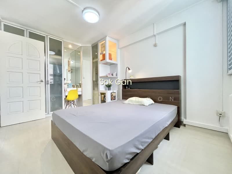 105 SERANGOON NORTH AVENUE 1 photo 4