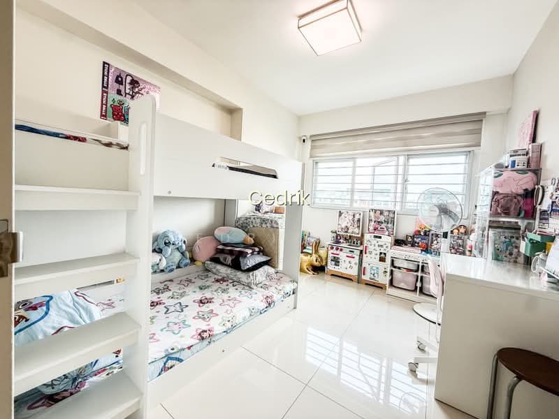 338B ANCHORVALE CRESCENT photo 6
