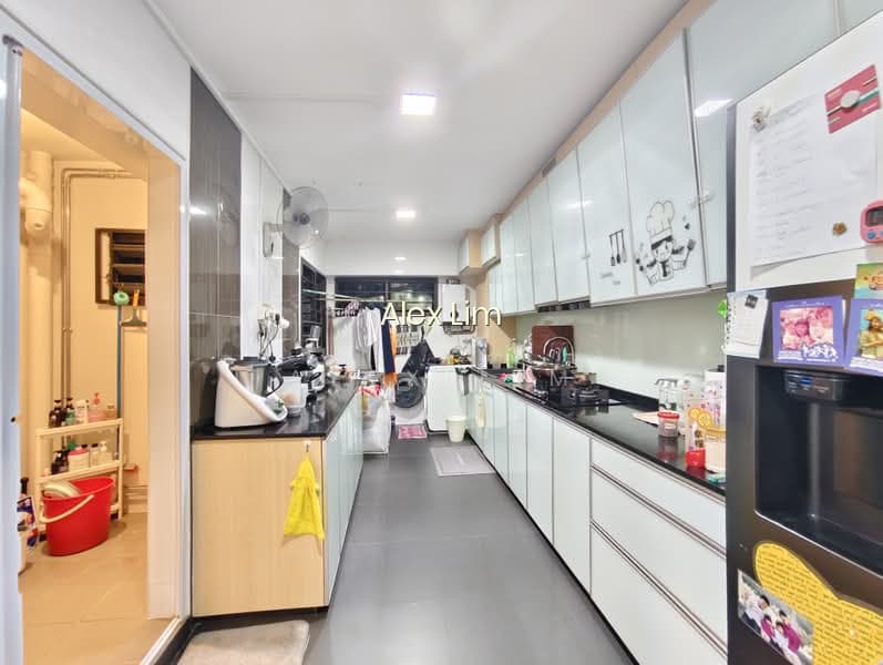 648A JURONG WEST STREET 61 photo 5