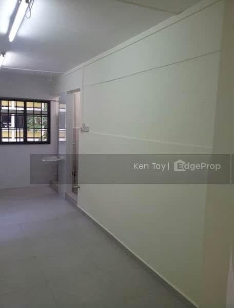 347 ANG MO KIO AVENUE 3 image 1 of 9